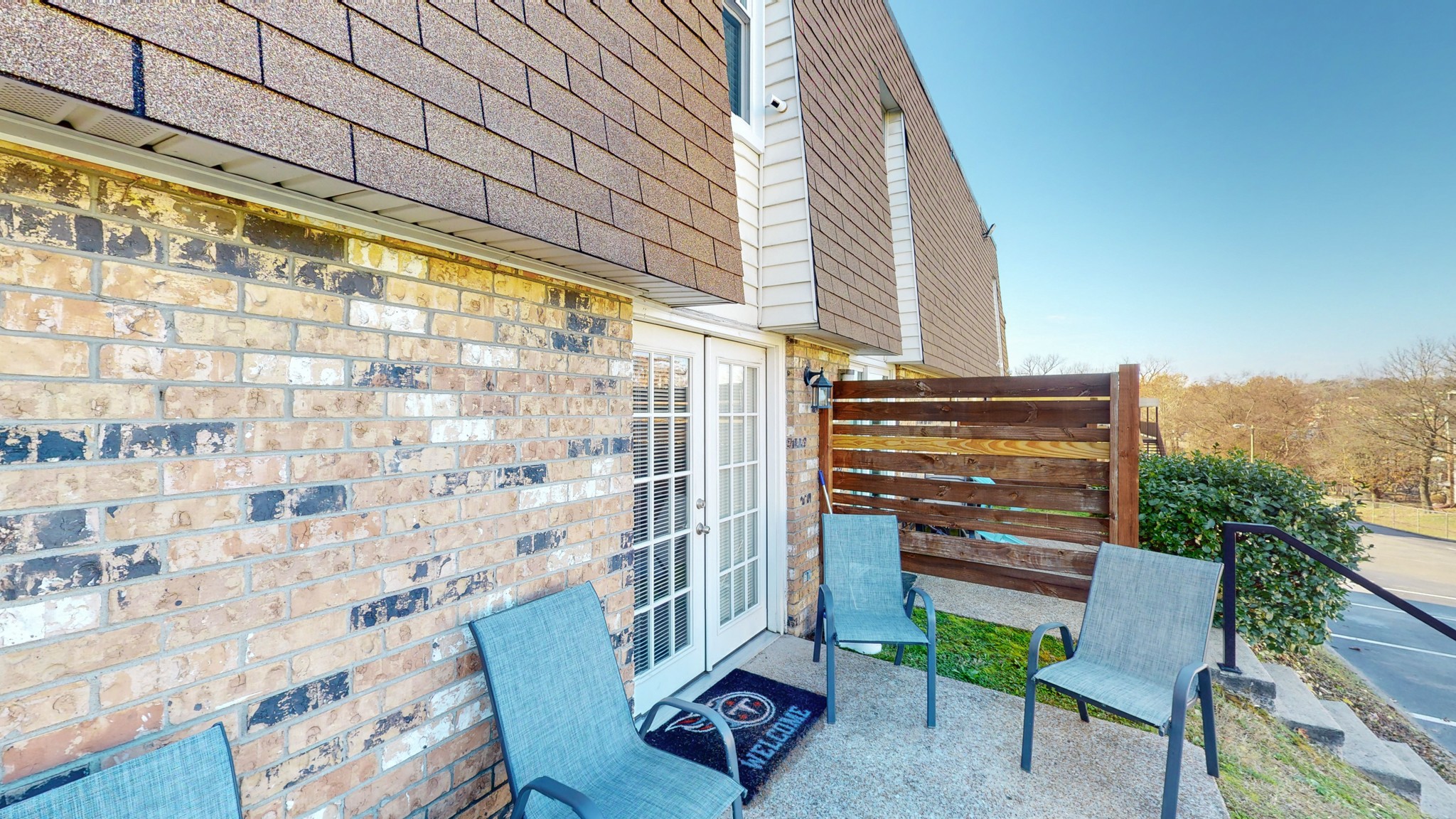 370 Wallace Road, Unit G3 Nashville, TN 37211 - Photo 17 of 30 a view of balcony with couch