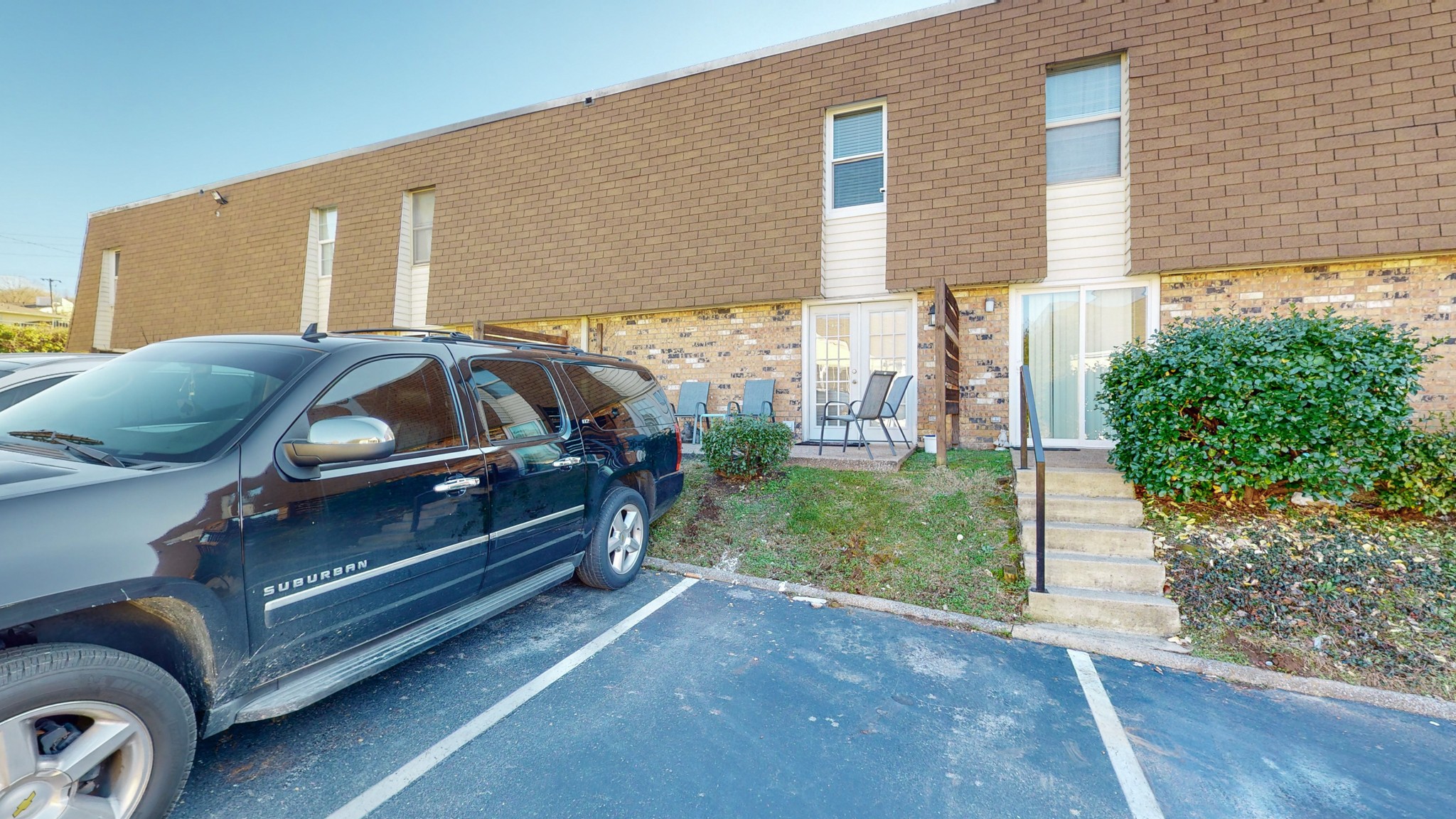 370 Wallace Road, Unit G3 Nashville, TN 37211 - Photo 18 of 30 a car parked in front of a house