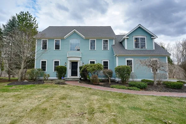 $995,000 | 390 Hudson Street, Northborough, MA 01532