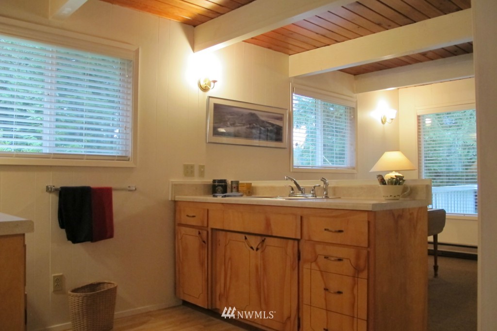 151 East Canyon View Road Belfair, WA 98528 - Photo 8 of 19