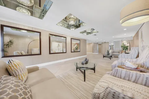 $698,000 | 910 Island Drive, Unit 406, Rancho Mirage, CA 92270