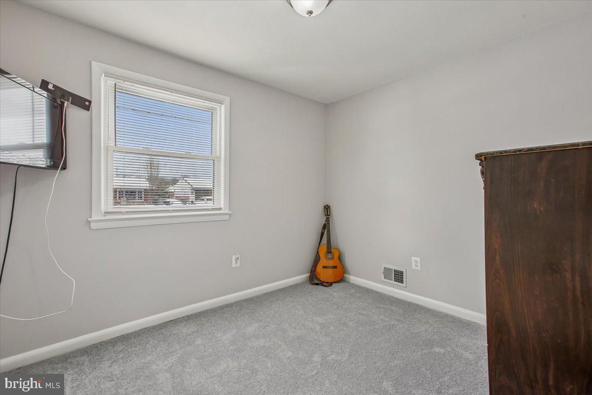 6916 Ruskin Street Springfield, VA 22150 - Photo 30 of 53 Bedroom #3
