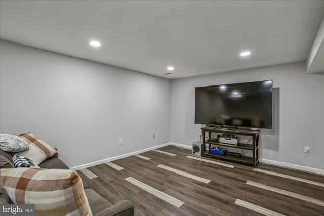 $717,000 | 6916 Ruskin Street, Springfield, VA 22150