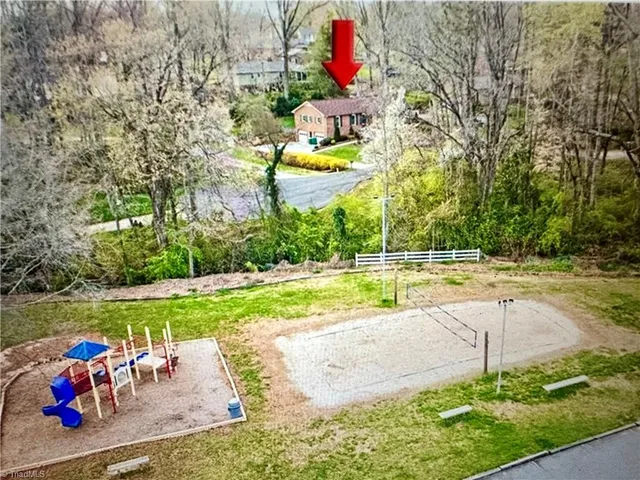 $419,900 | 510 Merrybrook Court, Clemmons, NC 27012