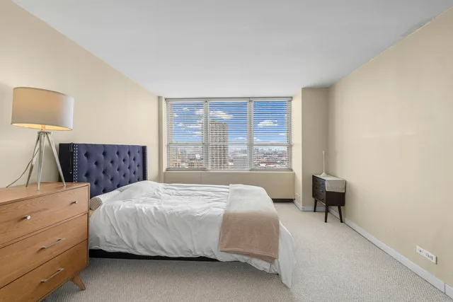 $190,000 | 655 West Irving Park Road, Unit 2403, Chicago, IL 60613