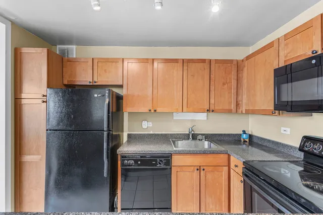 $190,000 | 655 West Irving Park Road, Unit 2403, Chicago, IL 60613