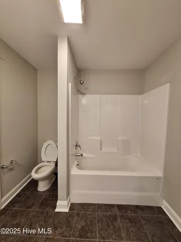 $1,750 | 1807 Fox Den Way, Unit 4, Greenville, NC 27858