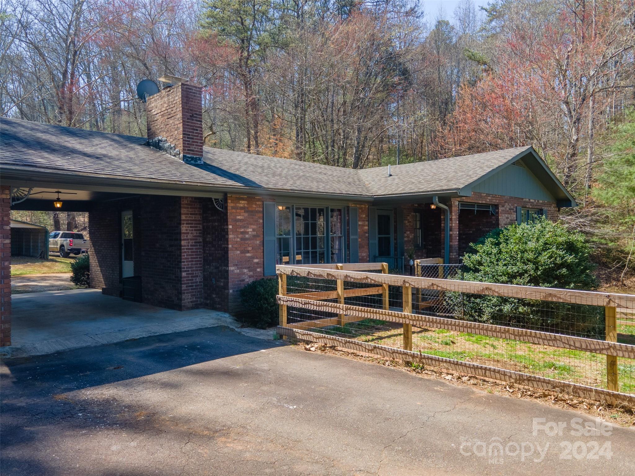 1118 Fulcher Road Franklin, NC 28734 - Photo 31 of 48 Gallery Image 31