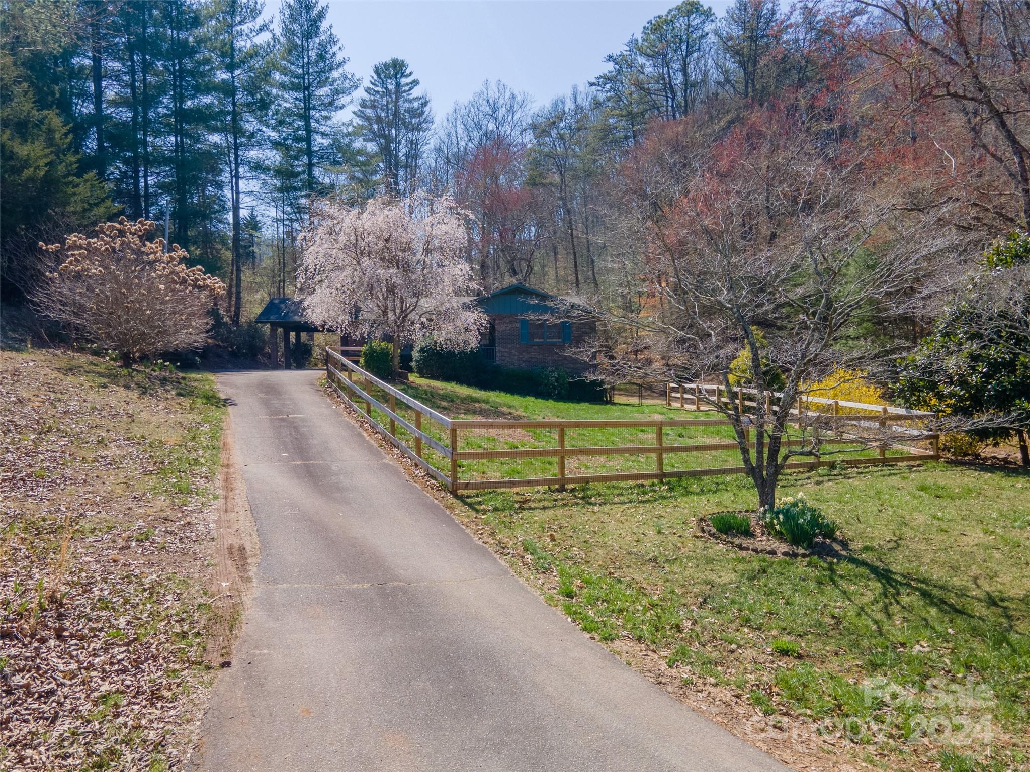 1118 Fulcher Road Franklin, NC 28734 - Photo 32 of 48 Gallery Image 32