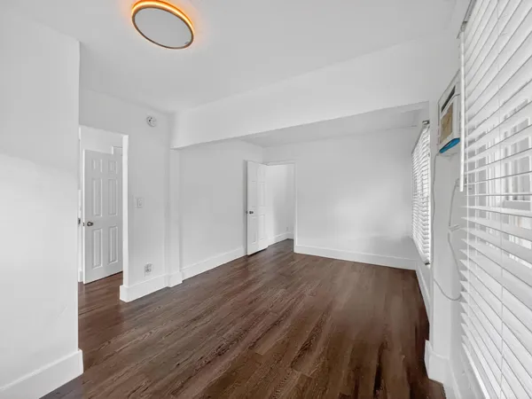 $1,975 | 1905-1909 Monroe Street, Hollywood, FL 33020