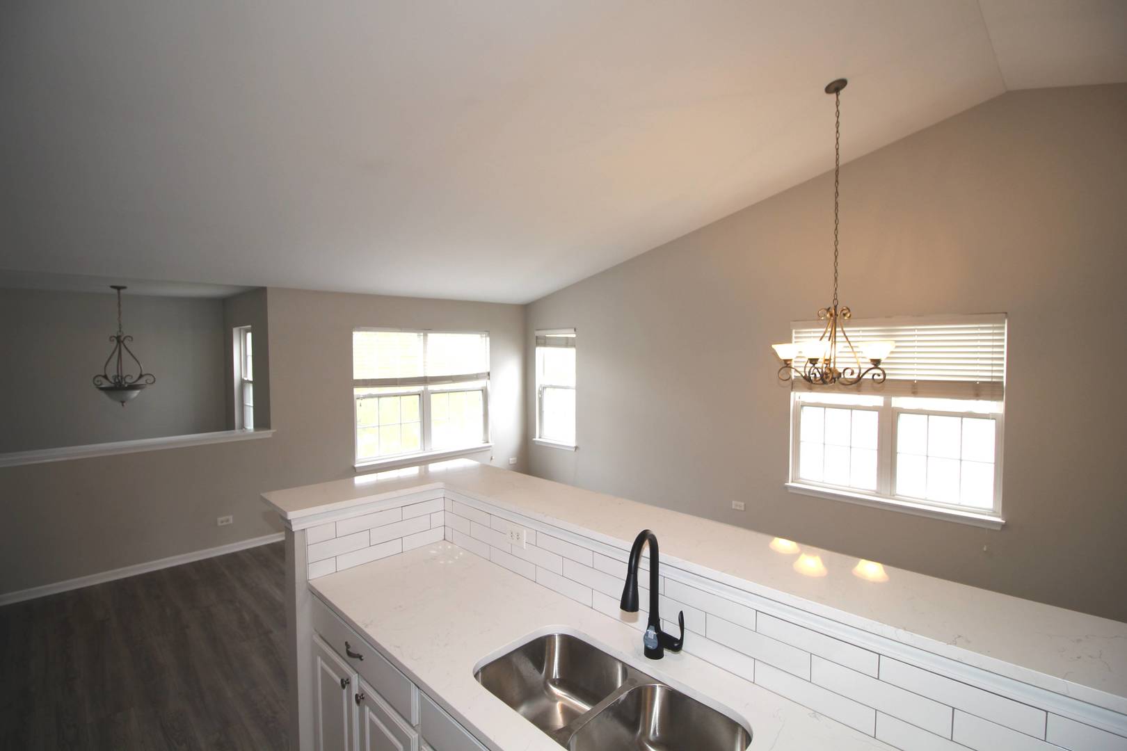 2518 Golf Ridge Circle, Unit 2518 Naperville, IL 60563 - Photo 7 of 27