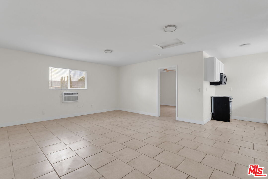 12625 Tamiani Road Apple Valley, CA 92308 - Photo 31 of 49