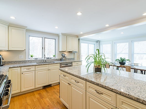 21 Kinsley Road Acton, MA 01720 - Photo 5 of 25 Gallery Image 5