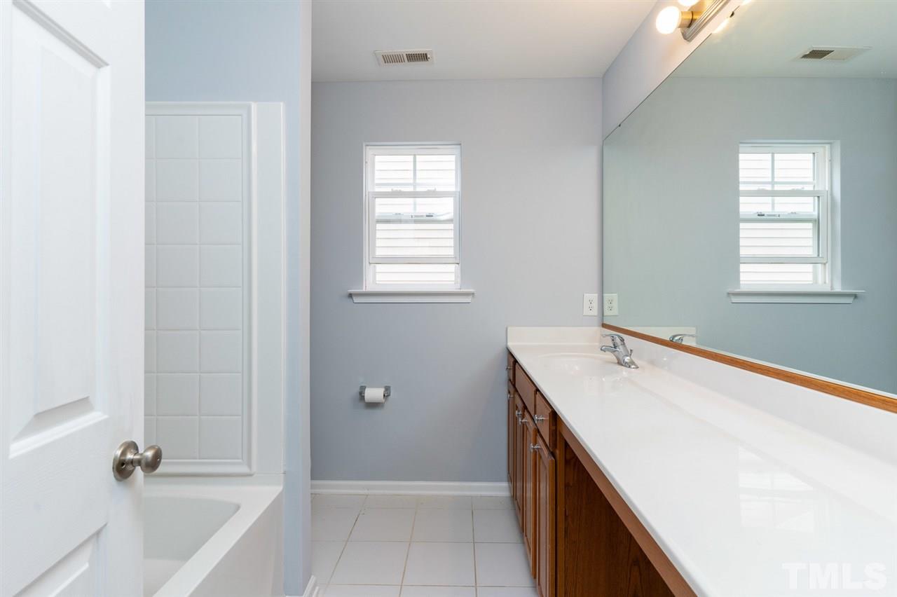 3044 Kilarney Ridge Loop Cary, NC 27511 - Photo 15 of 20 Gallery Image 15