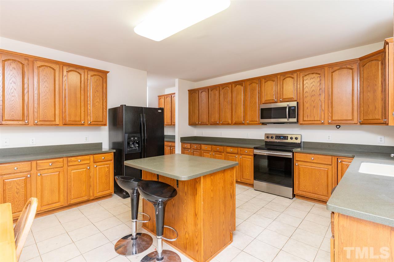 3044 Kilarney Ridge Loop Cary, NC 27511 - Photo 9 of 20 Gallery Image 9