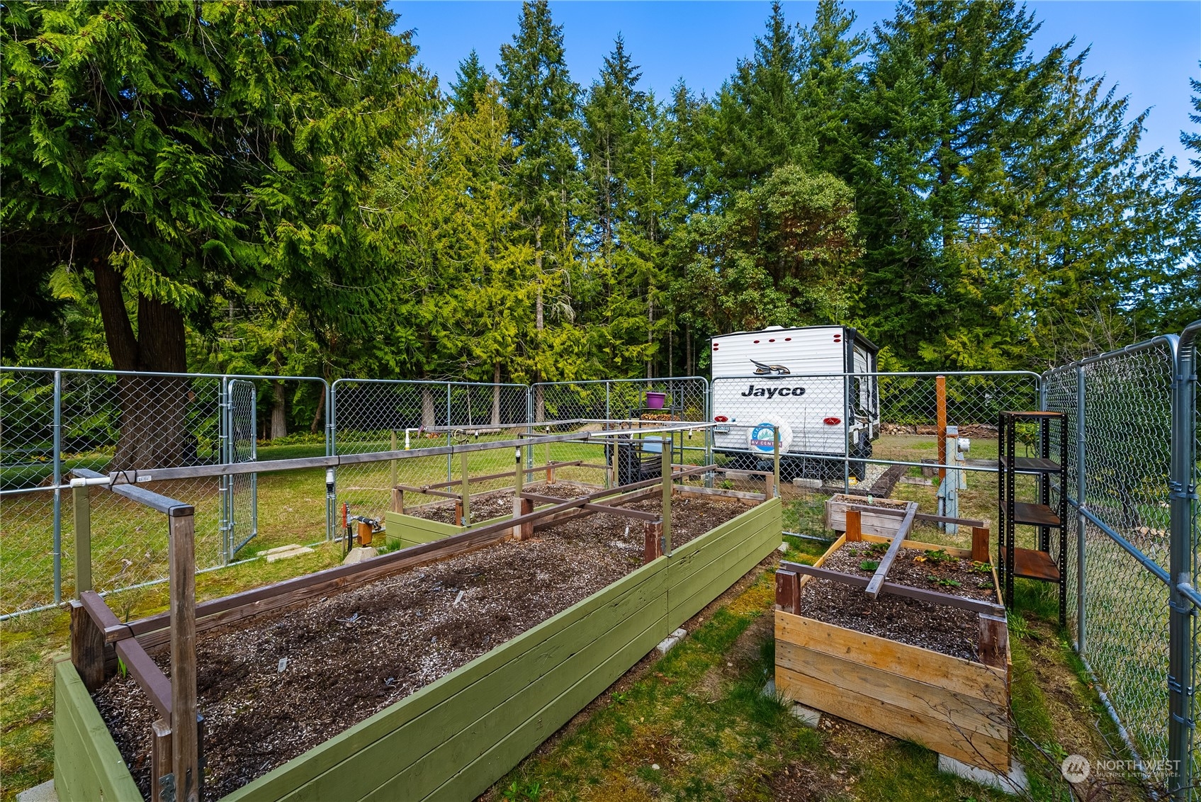 1635 Southwest Old Clifton Road Port Orchard, WA 98367 - Photo 33 of 40 Gallery Image 33