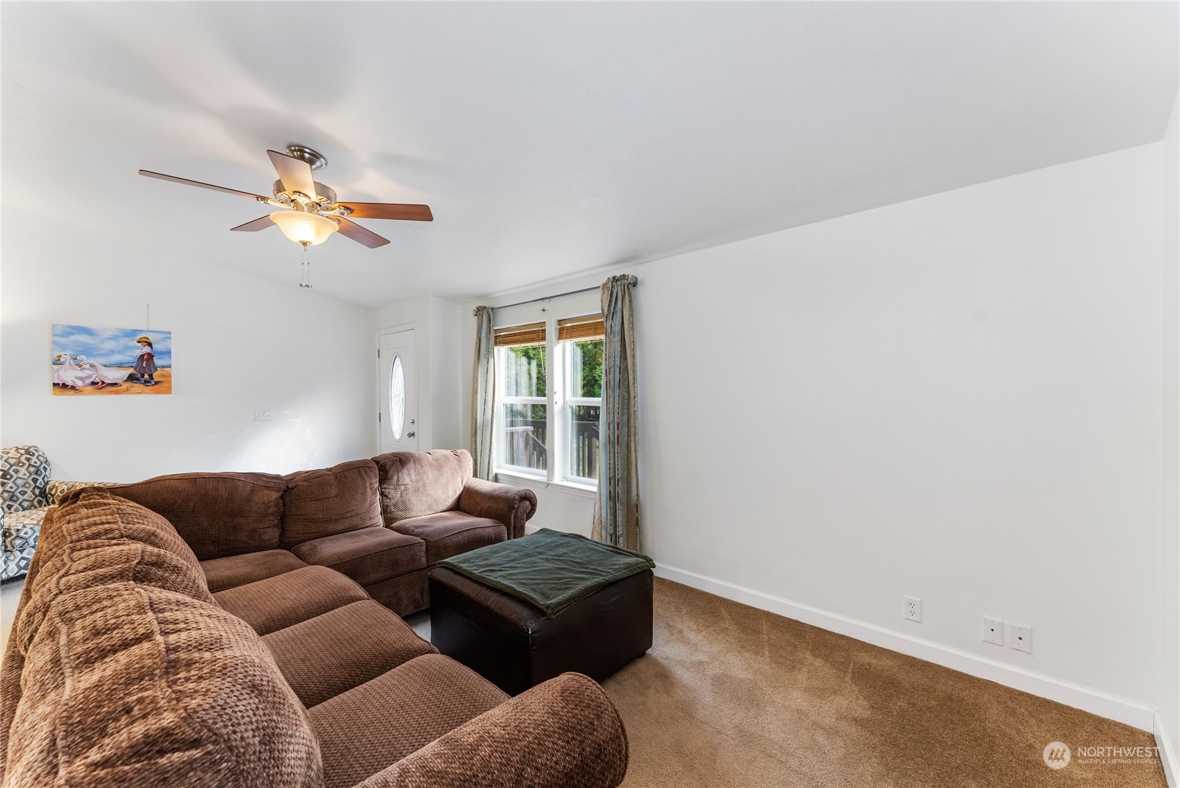1635 Southwest Old Clifton Road Port Orchard, WA 98367 - Photo 6 of 40 Gallery Image 6