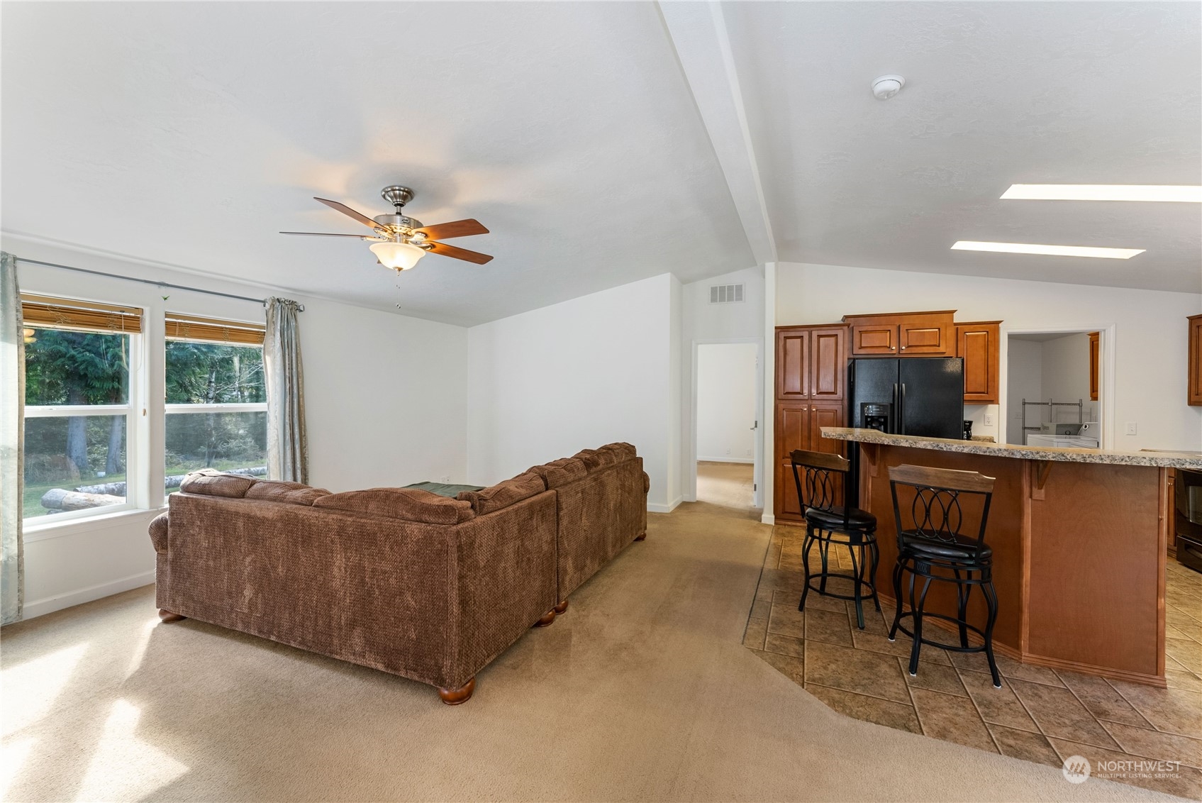 1635 Southwest Old Clifton Road Port Orchard, WA 98367 - Photo 8 of 40 Gallery Image 8