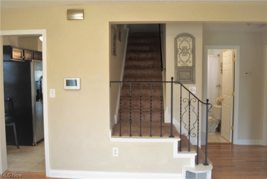 4233 Ellison Road South Euclid, OH 44121 - Photo 9 of 30 Living Room towards Stairs