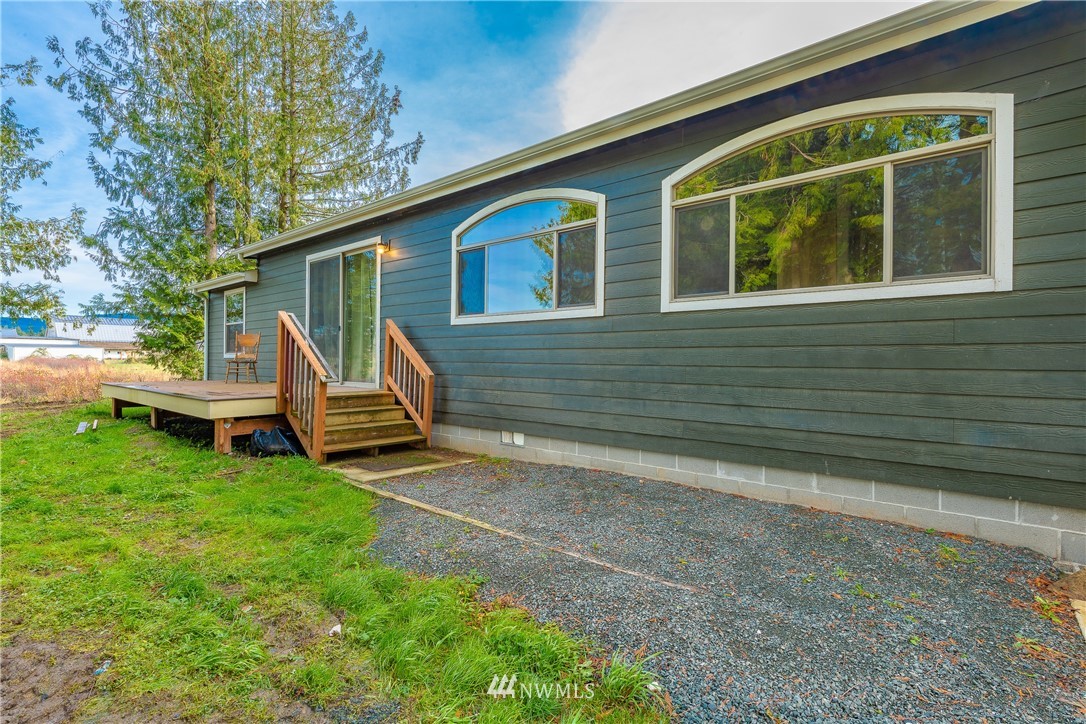 1402 Kelly Road Bellingham, WA 98226 - Photo 23 of 26