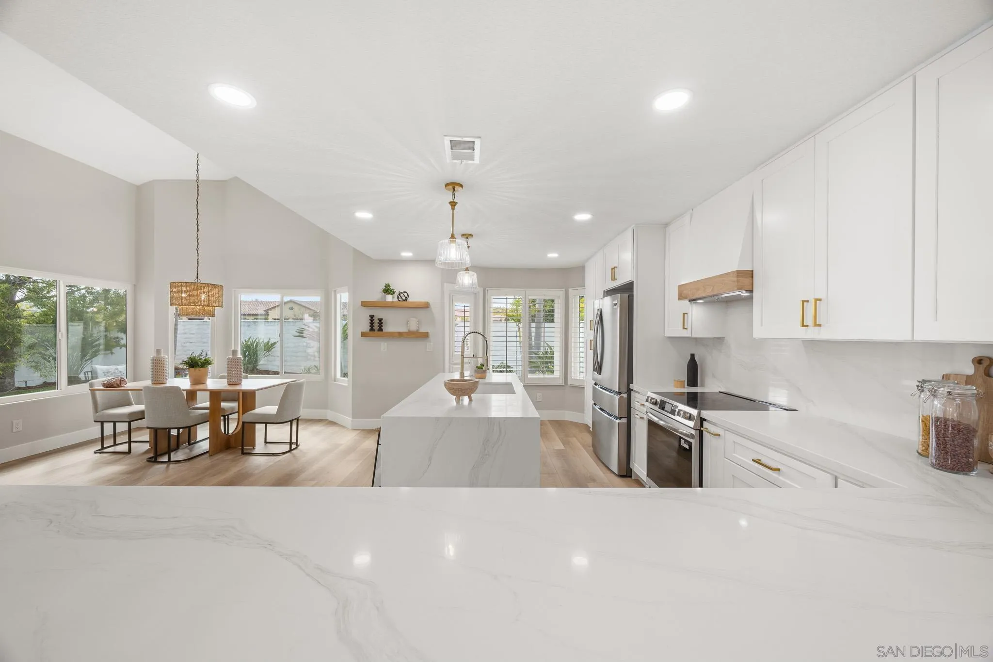 4661 Majorca Way Oceanside, CA 92056 - Photo 20 of 64