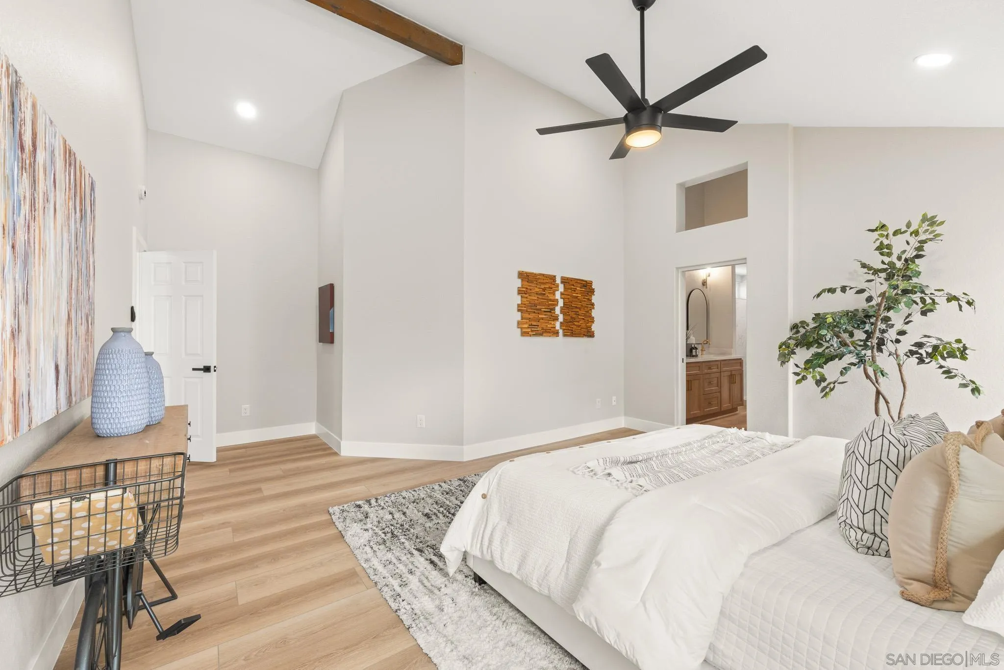 4661 Majorca Way Oceanside, CA 92056 - Photo 30 of 64