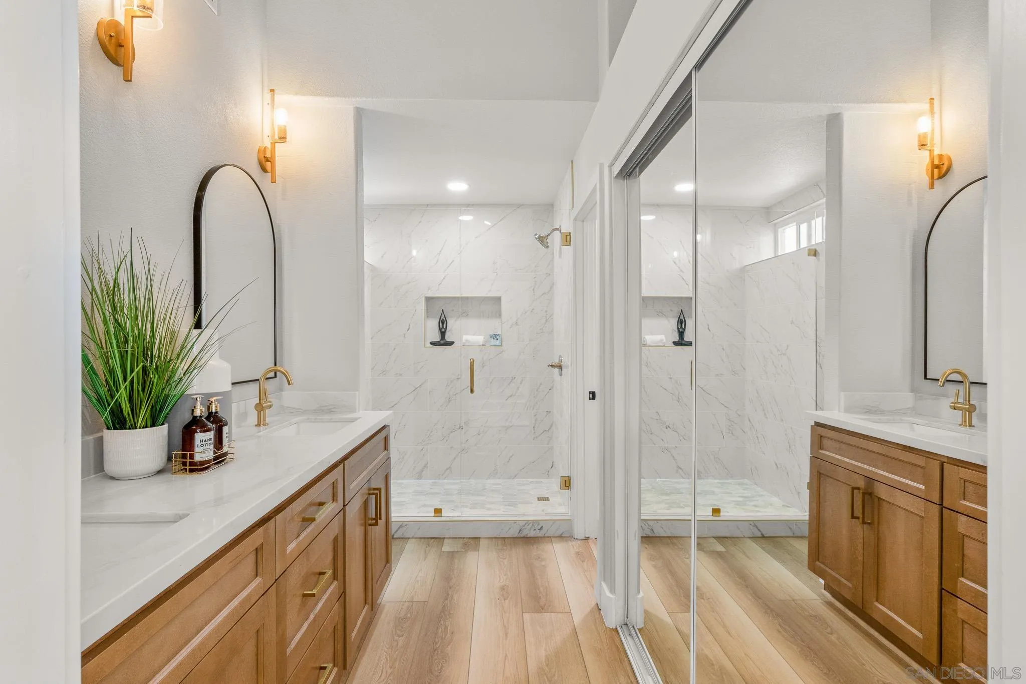 4661 Majorca Way Oceanside, CA 92056 - Photo 36 of 64