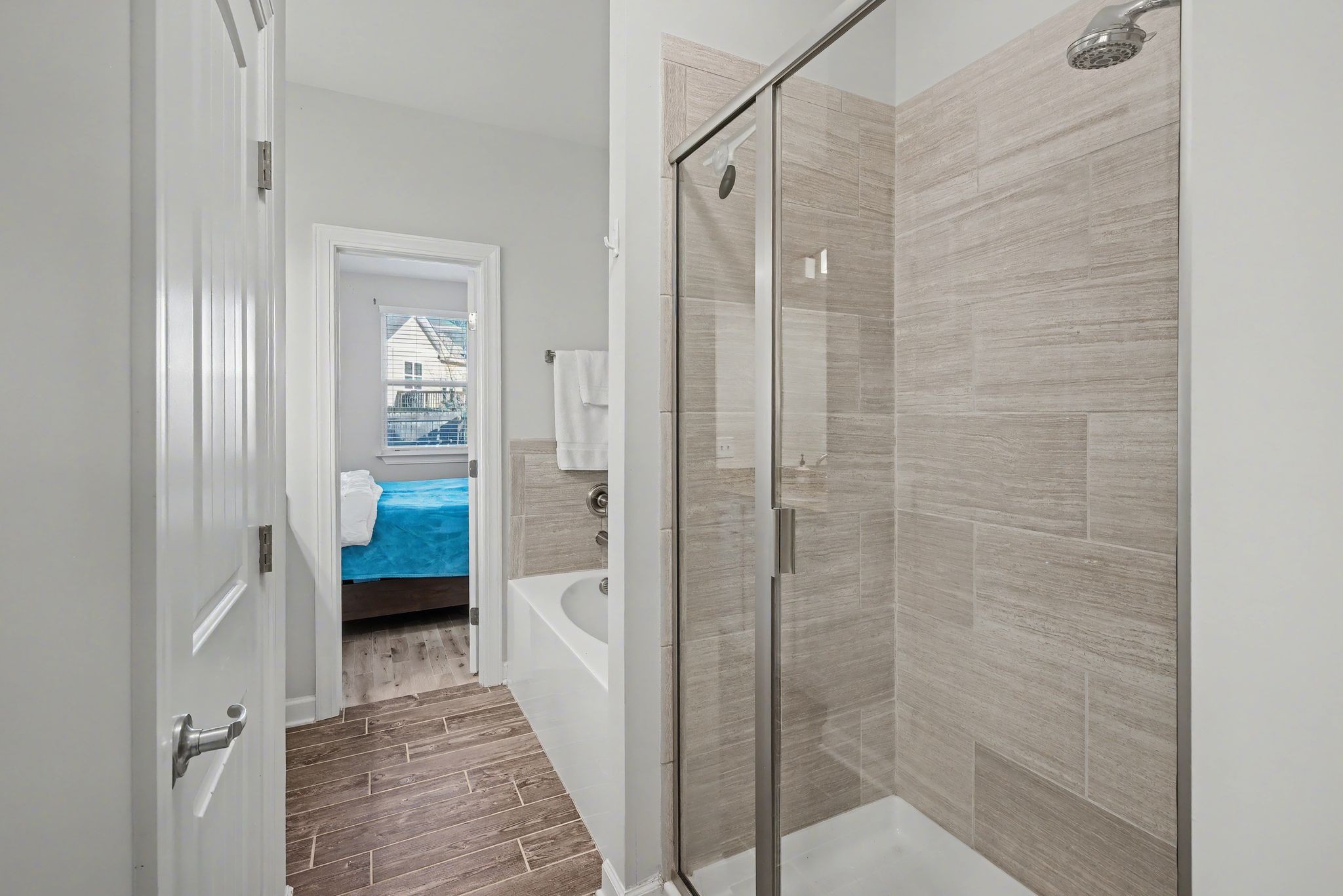 912 Pierce Road Madison, TN 37115 - Photo 18 of 32 a bathroom with a glass door shower