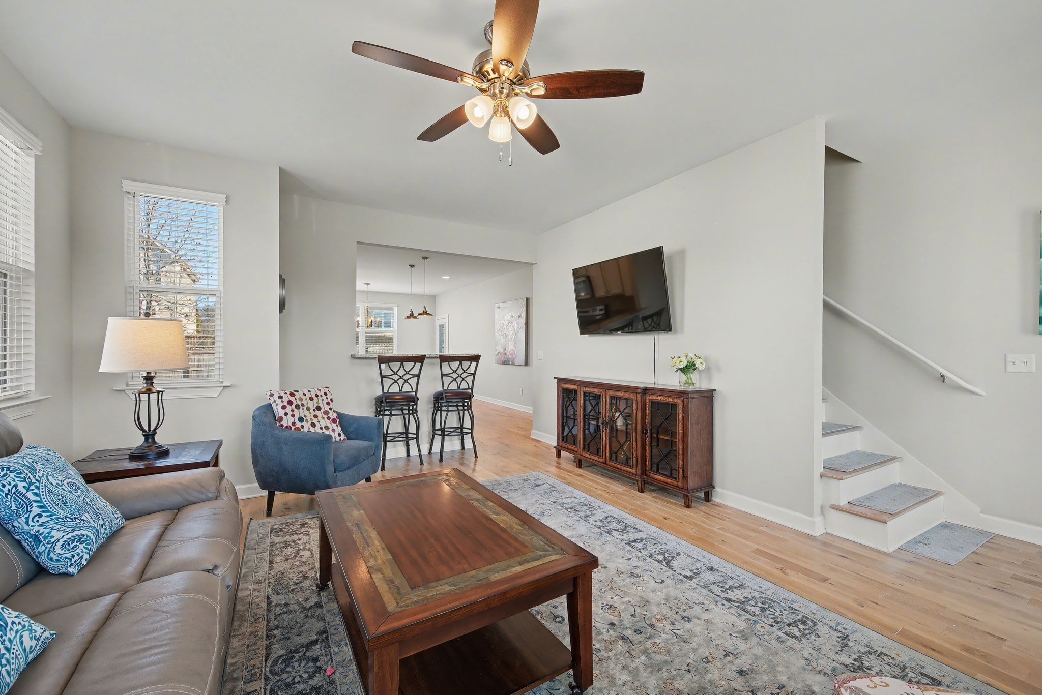 912 Pierce Road Madison, TN 37115 - Photo 6 of 32 a living room with furniture and a flat screen tv