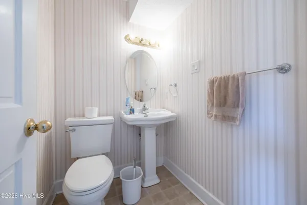 $269,900 | 2509 Ward Boulevard, Wilson, NC 27893