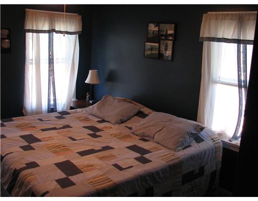 107 Steve Lopes Way Woonsocket, RI 02895 - Photo 13 of 17 Bedroom.
