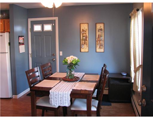 107 Steve Lopes Way Woonsocket, RI 02895 - Photo 8 of 17 Dining Area.