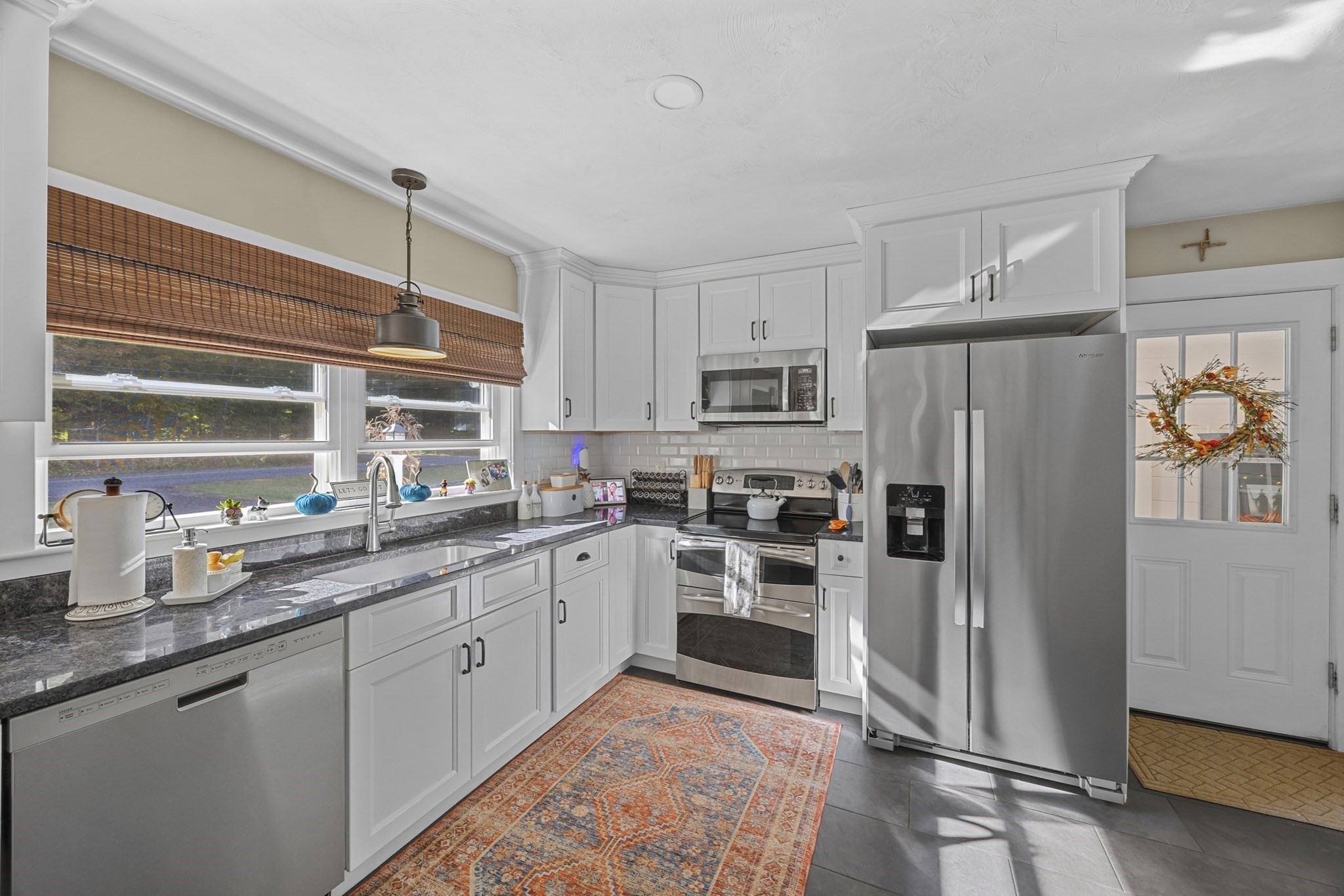39 East Charlton Road Spencer, MA 01562 - Photo 11 of 34 Gallery Image 11