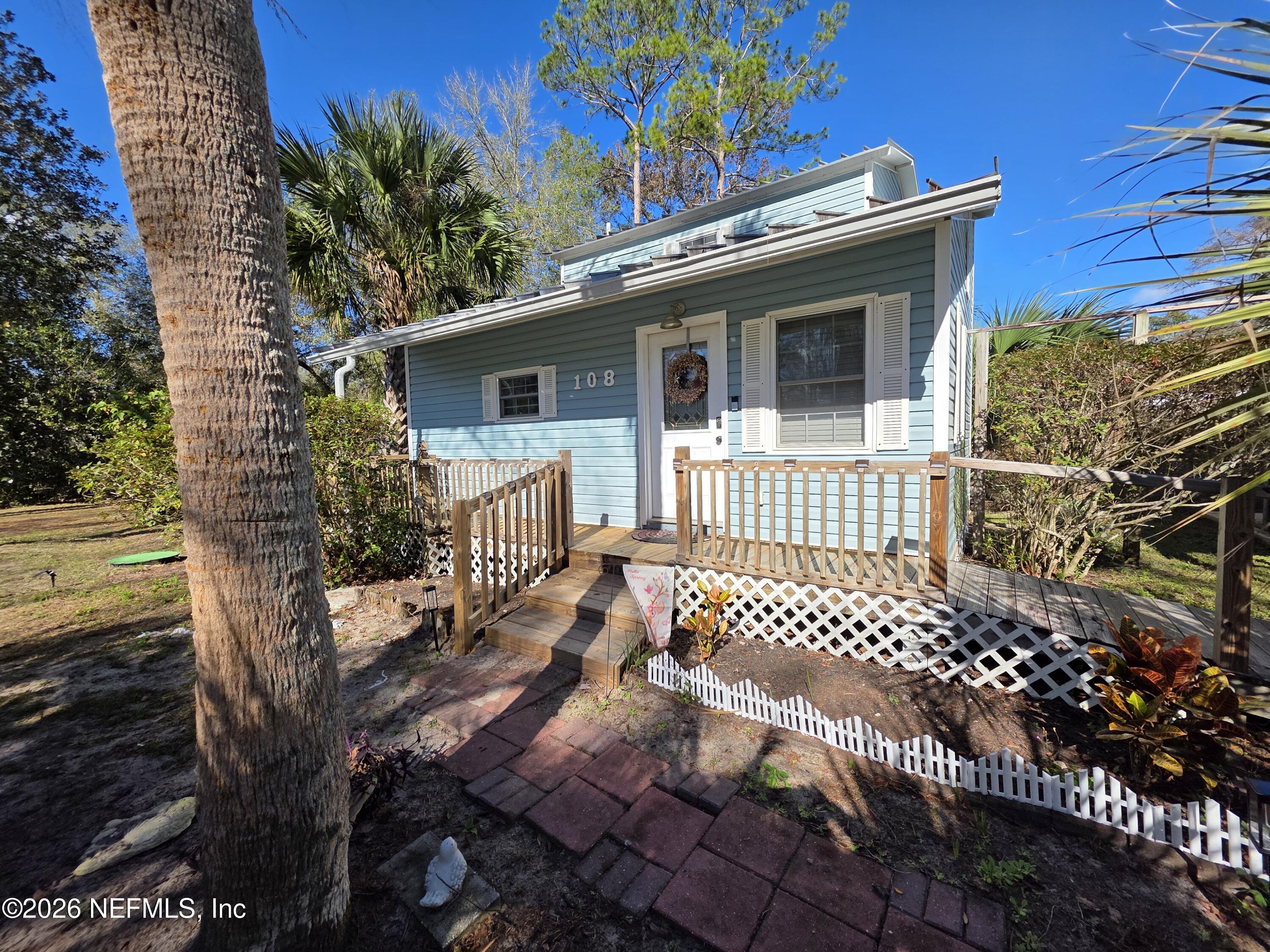 108 Creekside Road Satsuma, FL 32189 - Photo 3 of 51 3