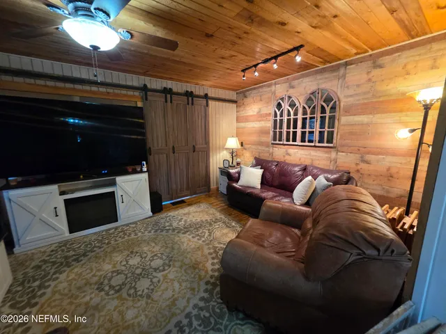 $339,900 | 108 Creekside Road, Satsuma, FL 32189