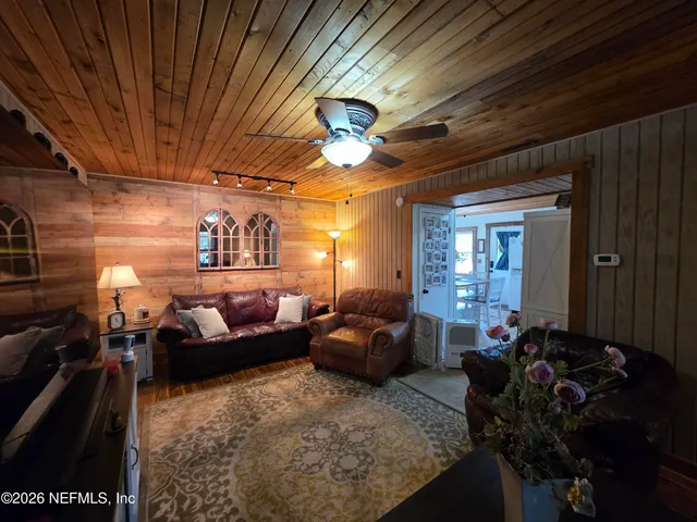 $339,900 | 108 Creekside Road, Satsuma, FL 32189