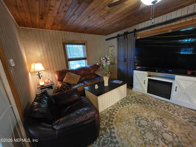 $339,900 | 108 Creekside Road, Satsuma, FL 32189