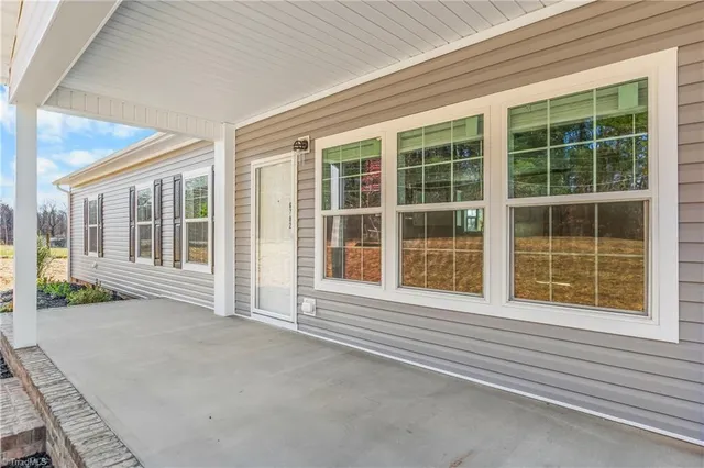 $344,000 | 6782 Siloam Road, Siloam, NC 27047