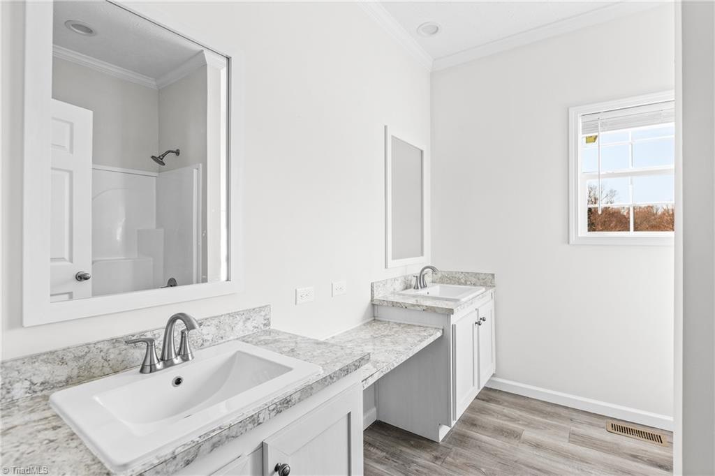 6782 Siloam Road Siloam, NC 27047 - Photo 27 of 43