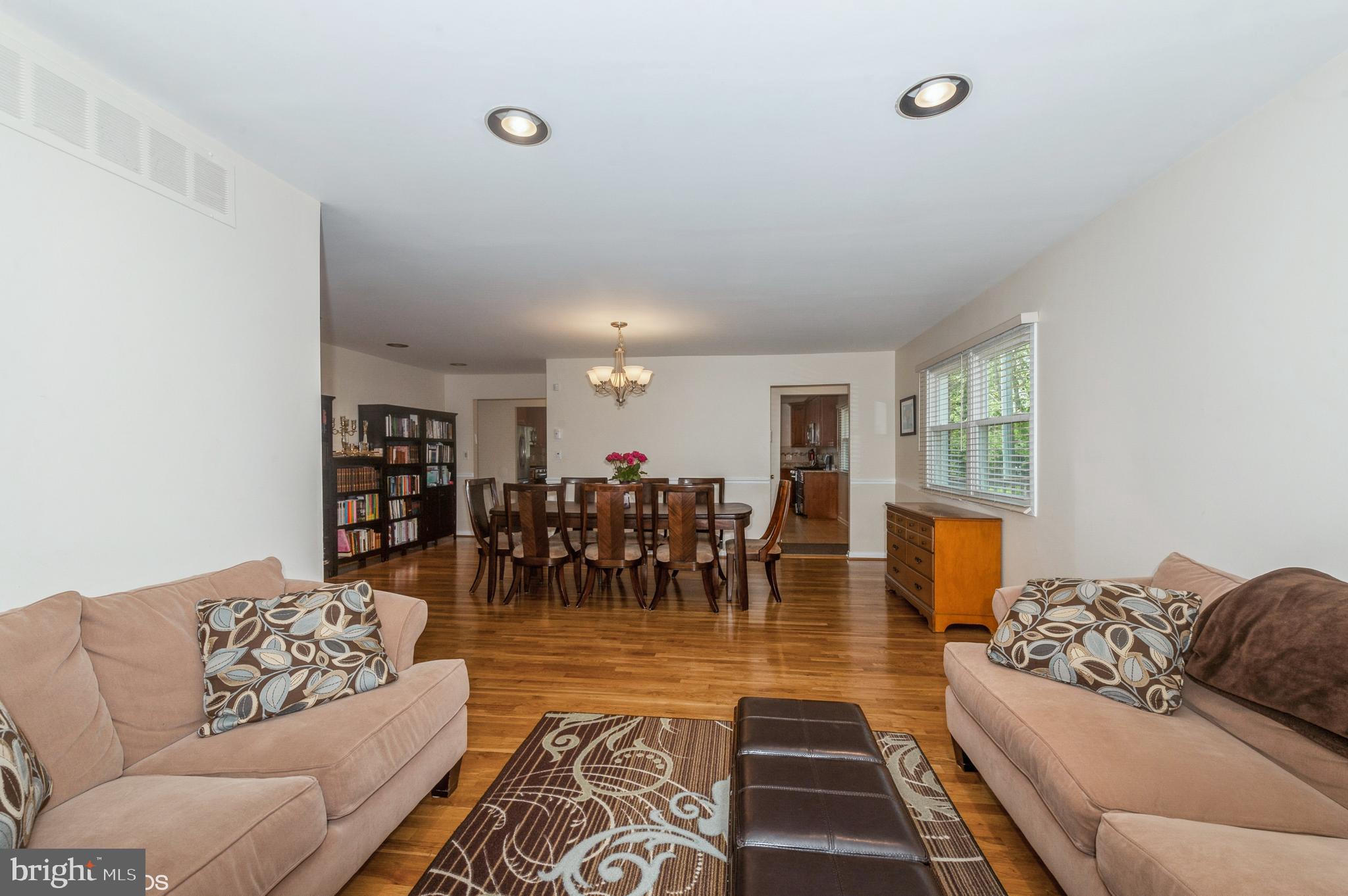 3024 Marnat Road Pikesville, MD 21208 - Photo 8 of 43 Gallery Image 8