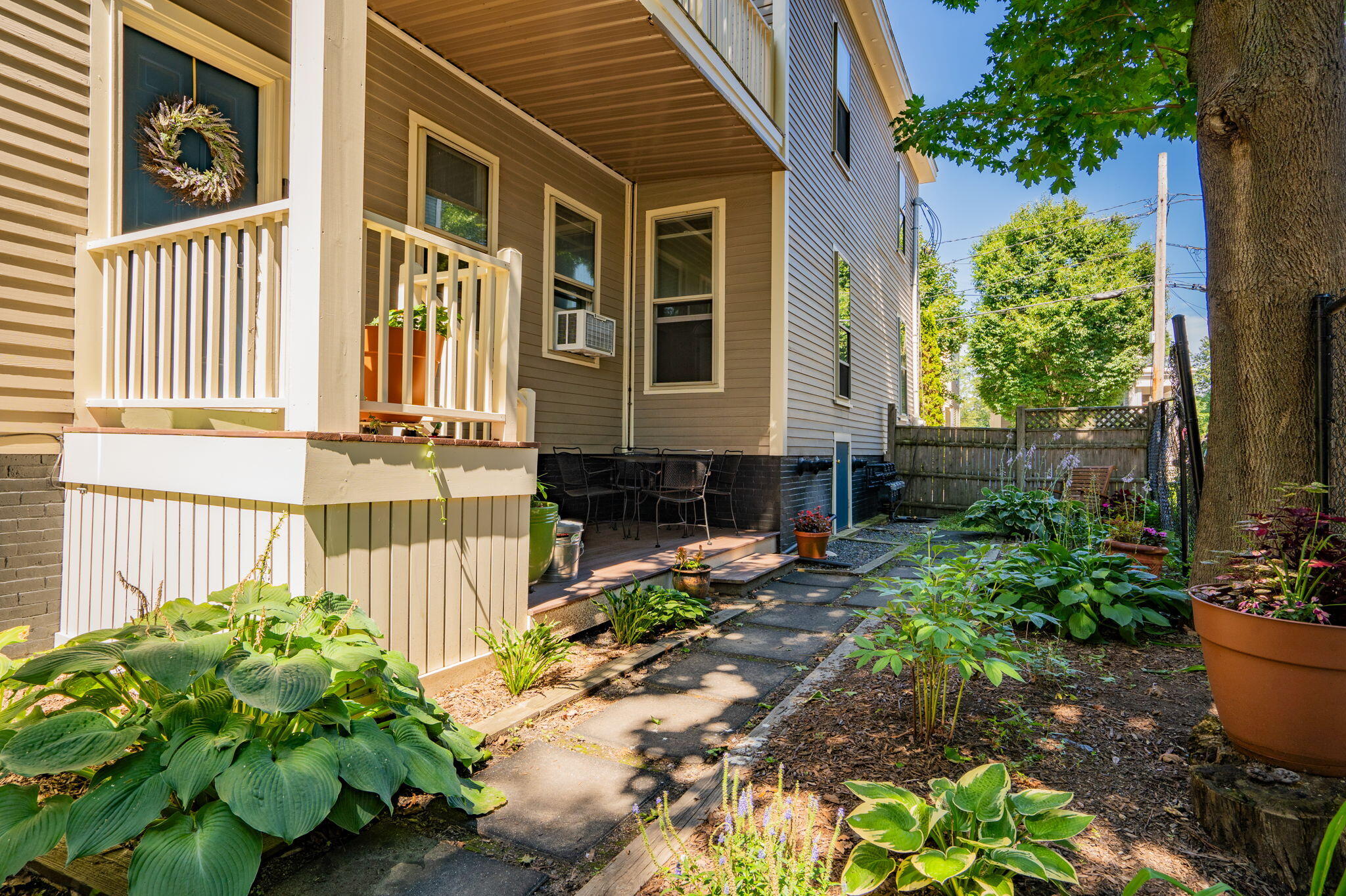18 Lewis Street, Unit 4 Portland, ME 04102 - Photo 1 of 33 20-web-or-mls-DSC02491