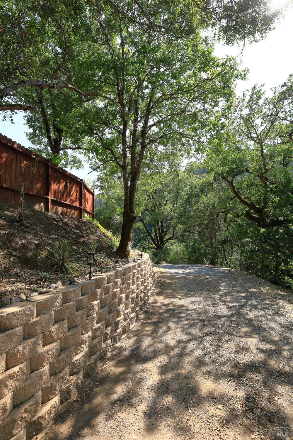 15951 Tomki Road Redwood Valley, CA 95470 - Photo 34 of 41
