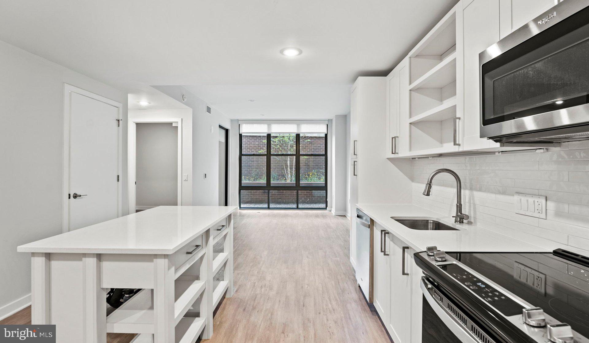 4000 Wisconsin Avenue Northwest, Unit 1B4KPH37 Washington, DC 20016 - Photo 46 of 50