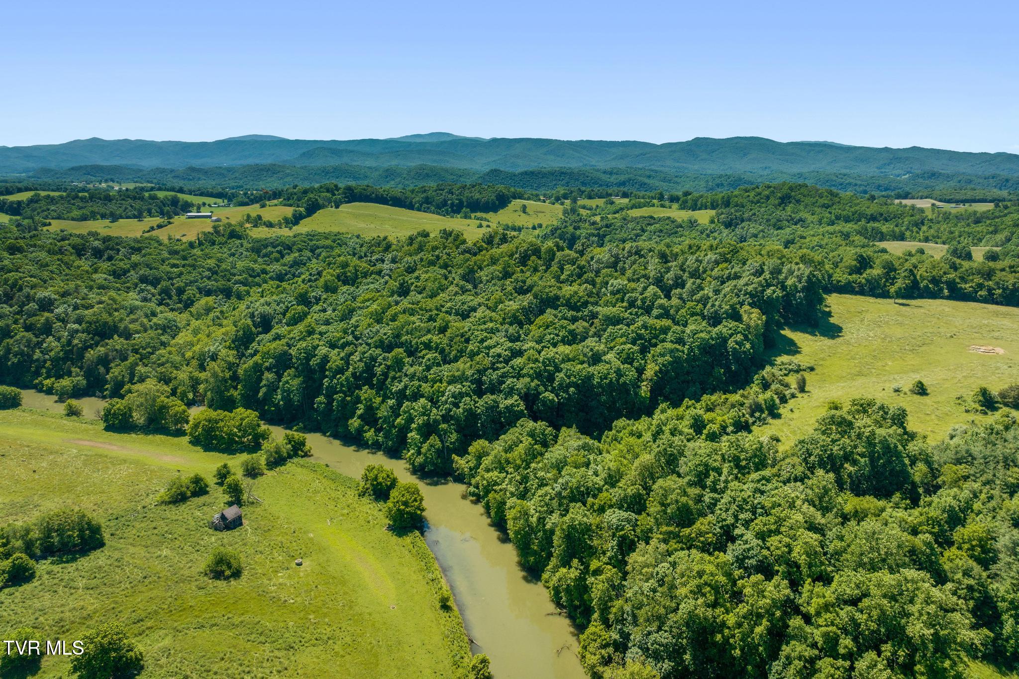 35000 Barrtree Lane Glade Spring, VA 24340 - Photo 36 of 79 DJI_0369