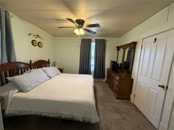 $129,000 | 1302 Green Drive, Gallatin, MO 64640