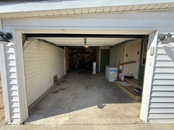 $129,000 | 1302 Green Drive, Gallatin, MO 64640