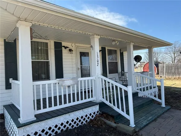 $129,000 | 1302 Green Drive, Gallatin, MO 64640