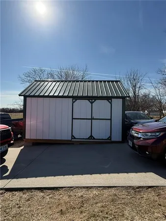 $129,000 | 1302 Green Drive, Gallatin, MO 64640