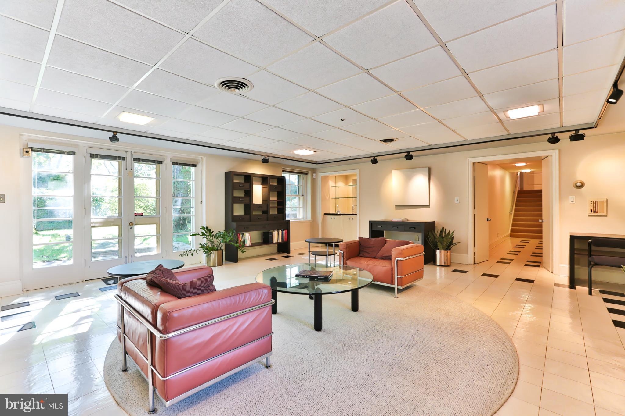 3408 Old Court Road Baltimore, MD 21208 - Photo 20 of 30 Family Room with Wet Bar