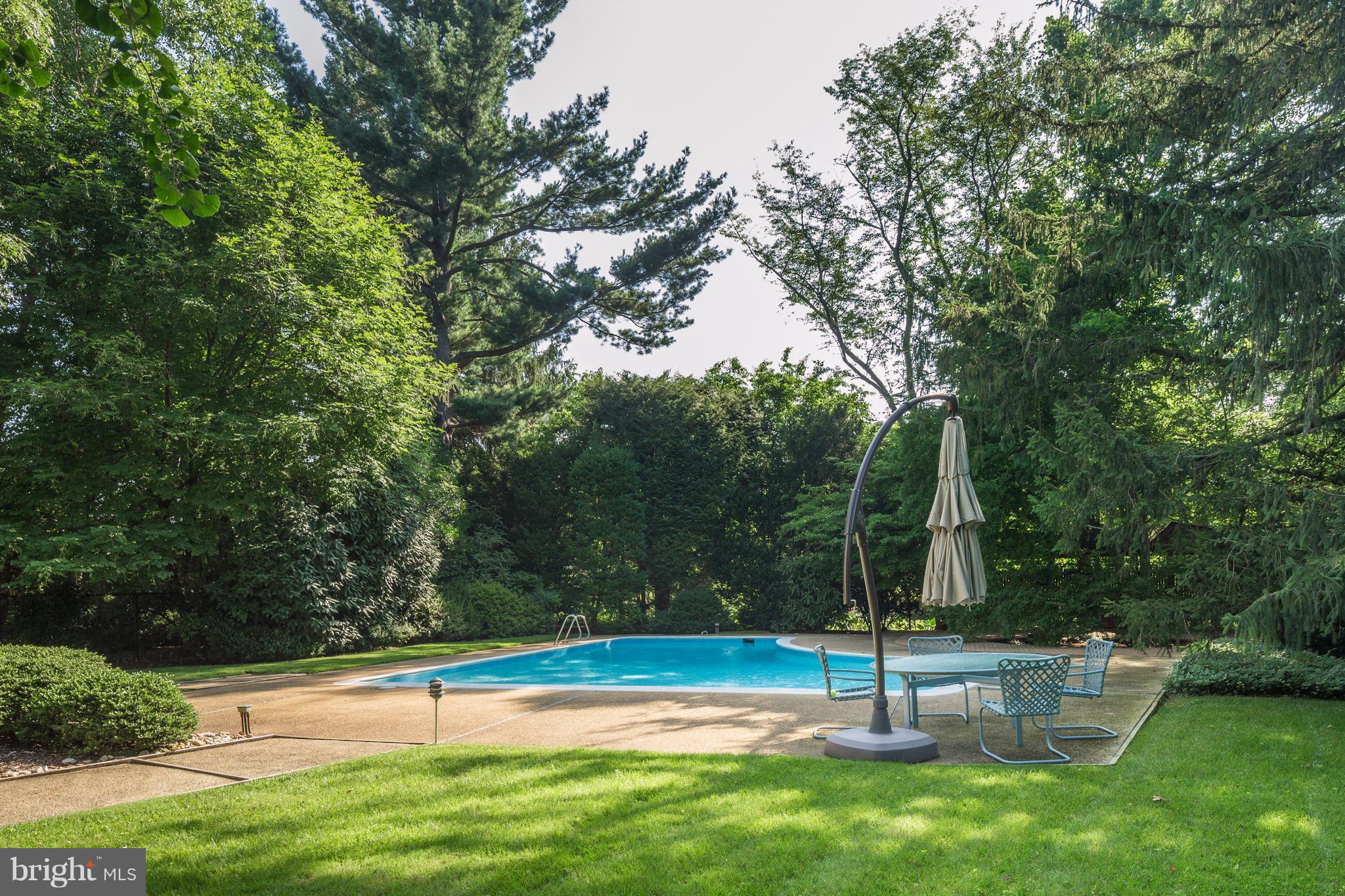 3408 Old Court Road Baltimore, MD 21208 - Photo 21 of 30 Great Entertainment Space